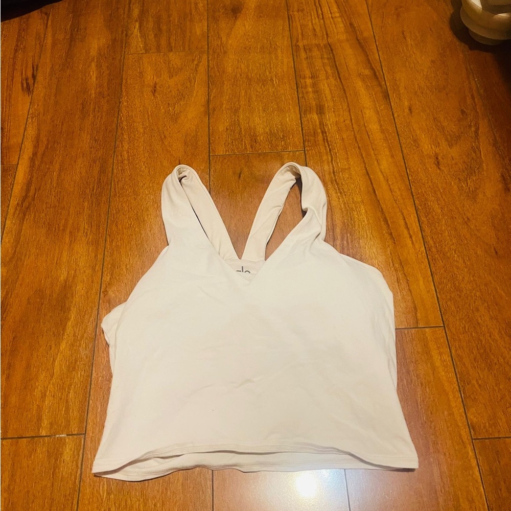 ALO YOGA women crop tops size L